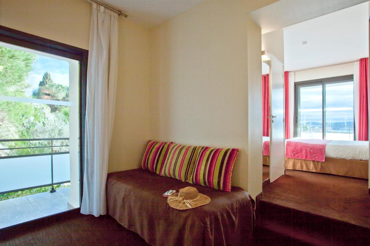 Hotel Baptistin Le Lavandou Zewnętrze zdjęcie