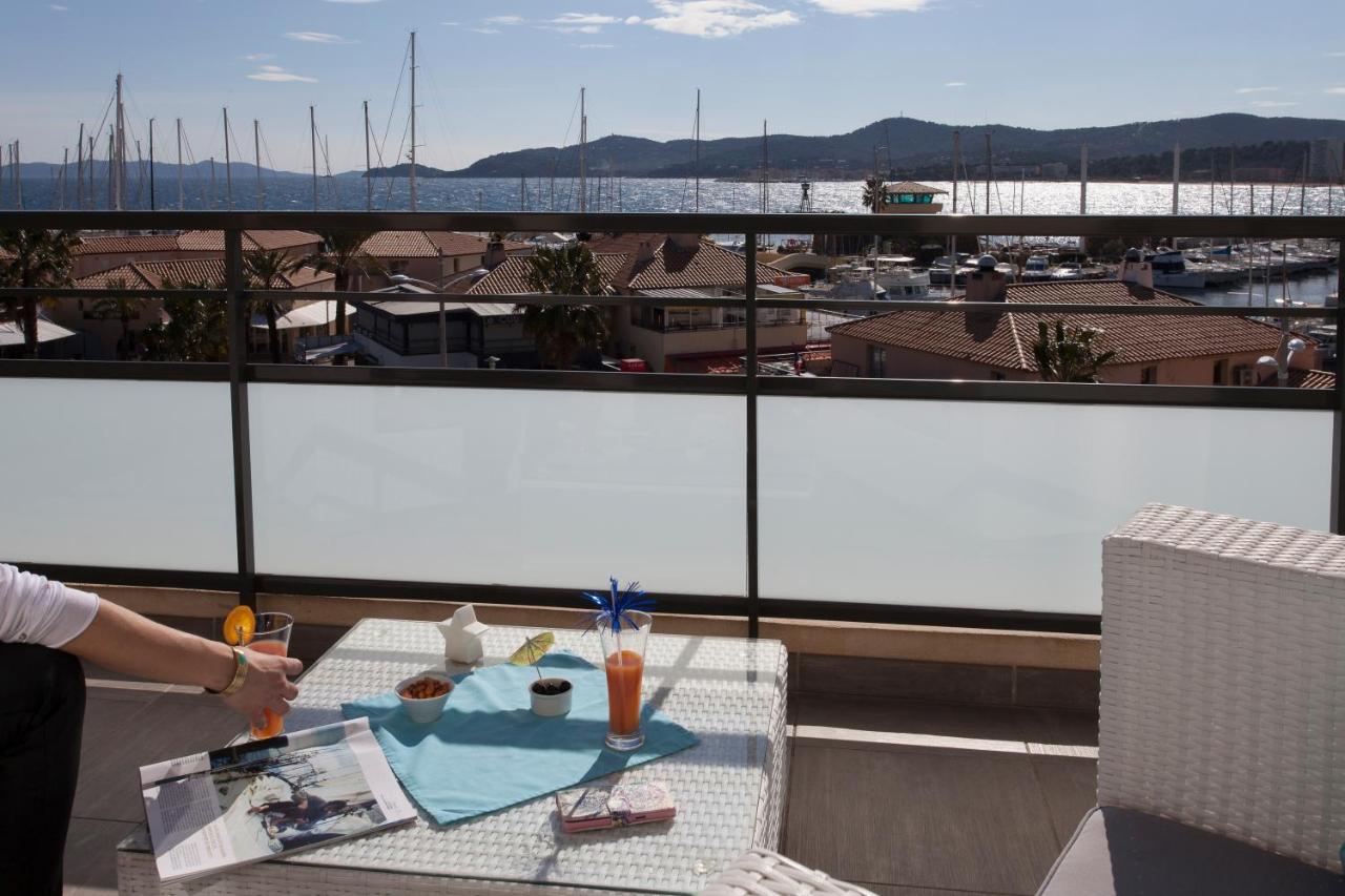 Hotel Baptistin Le Lavandou Zewnętrze zdjęcie
