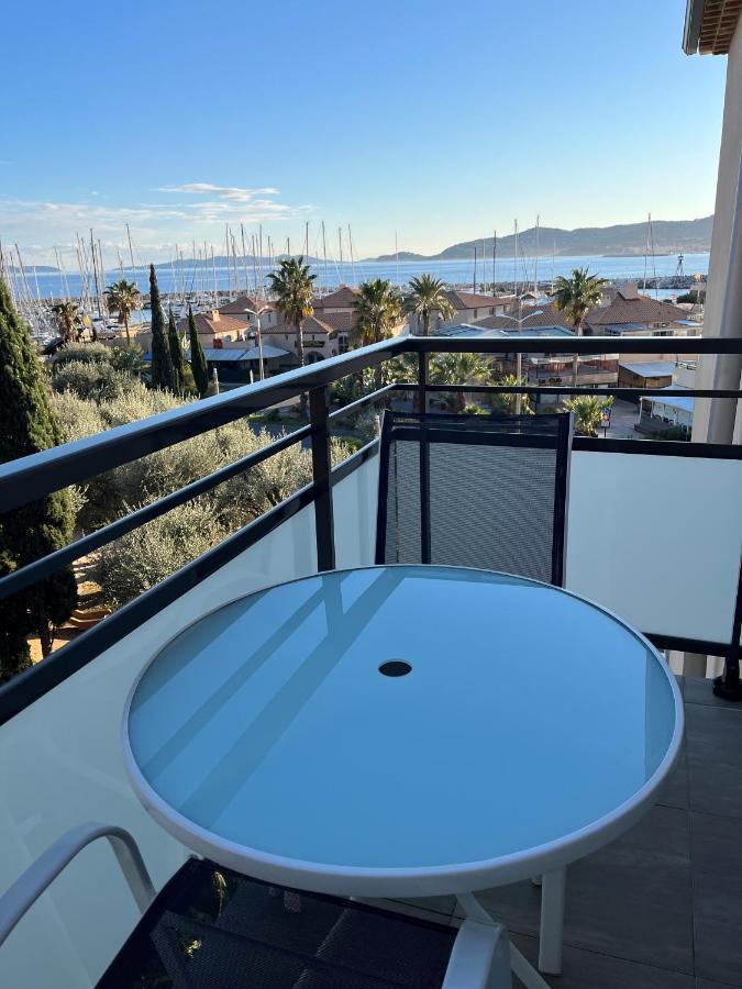 Hotel Baptistin Le Lavandou Zewnętrze zdjęcie