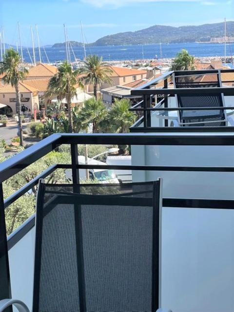 Hotel Baptistin Le Lavandou Zewnętrze zdjęcie