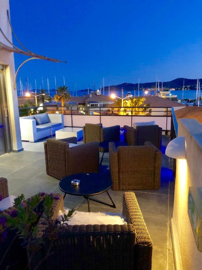 Hotel Baptistin Le Lavandou Zewnętrze zdjęcie